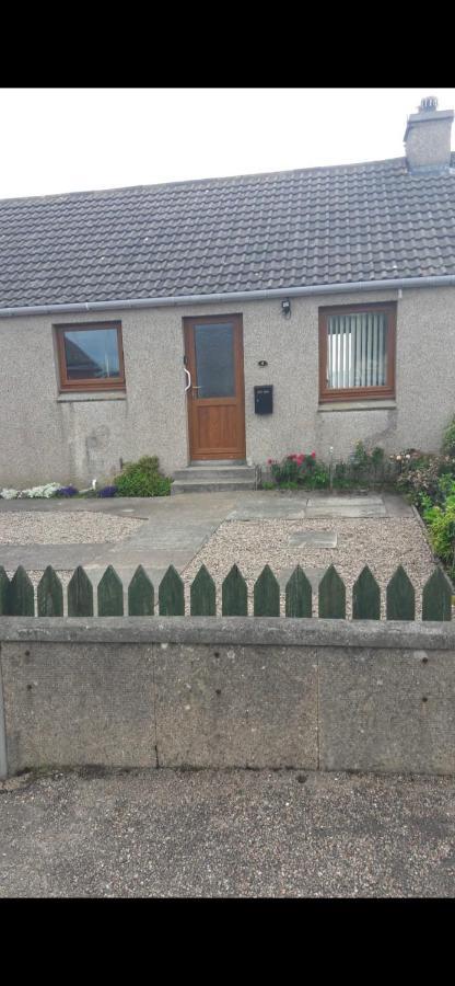 Four Waves Villa Thurso Exterior photo